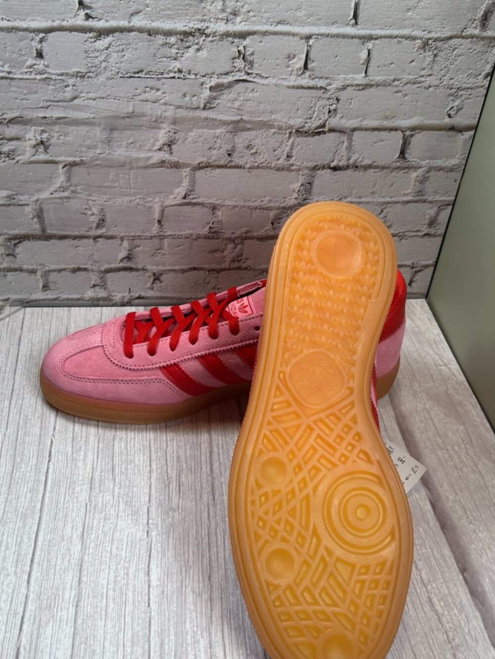 ADIDAS HANDBALL SPEZIAL (WOMEN) (7.5} - Picture 9 of 13